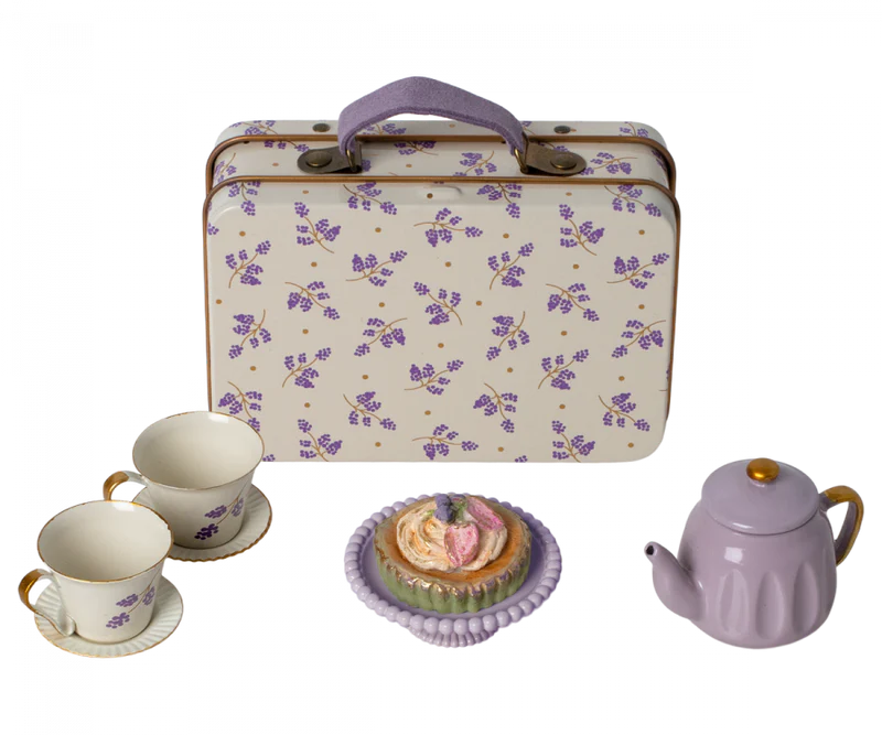 Afternoon Treat in Suitcase