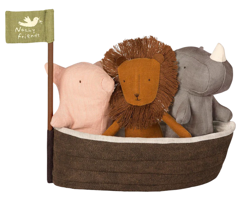 Noah’s Ark with 3 Friends