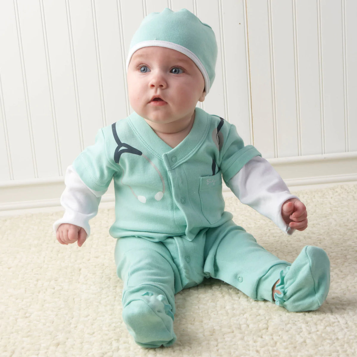Baby Scrubs Bodysuit, Cap, &amp; Booties